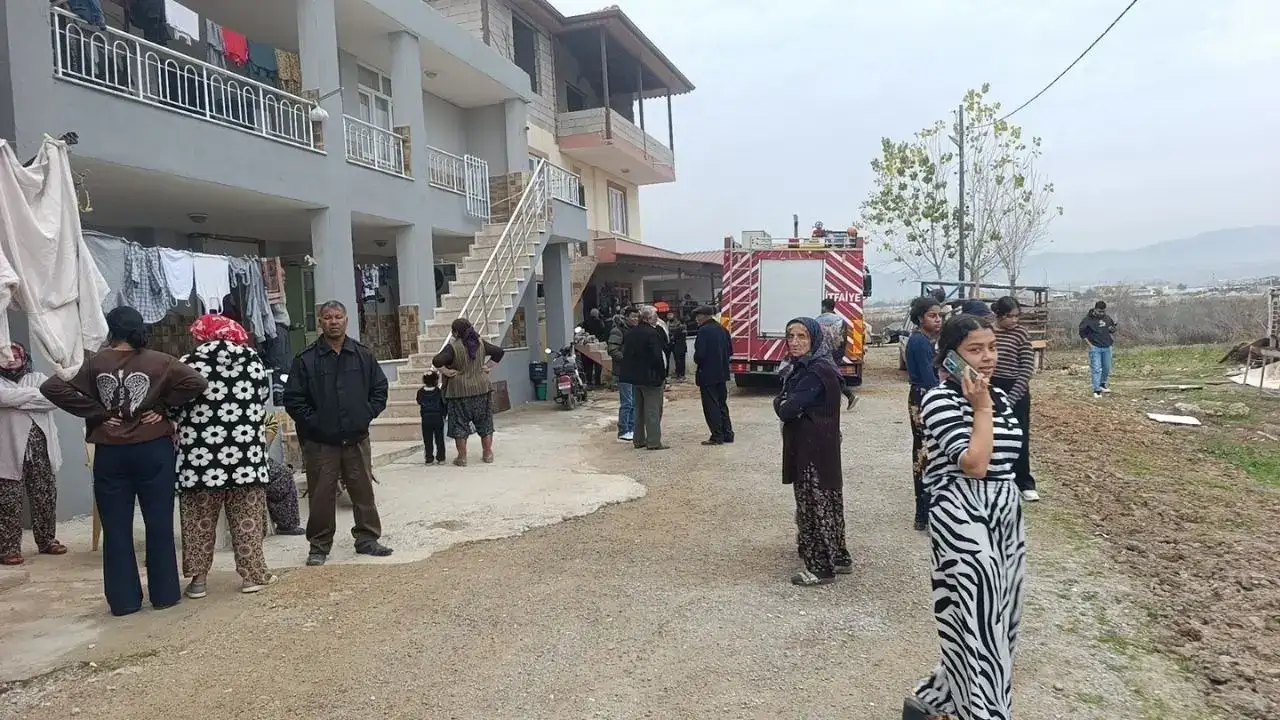 Manavgat’ta Sobadan Çıkan Yangın Can Alıyordu: Küçük Kız Yaralandı! 4